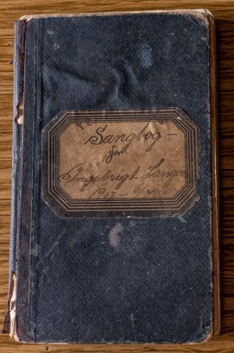 Ingebrigt Langøen’s songbook. Photo: Bergen City Museum.